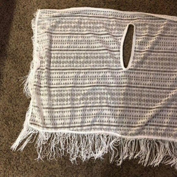 Landry Fringe Vest Womens One Size NEW White - Picture 8 of 12